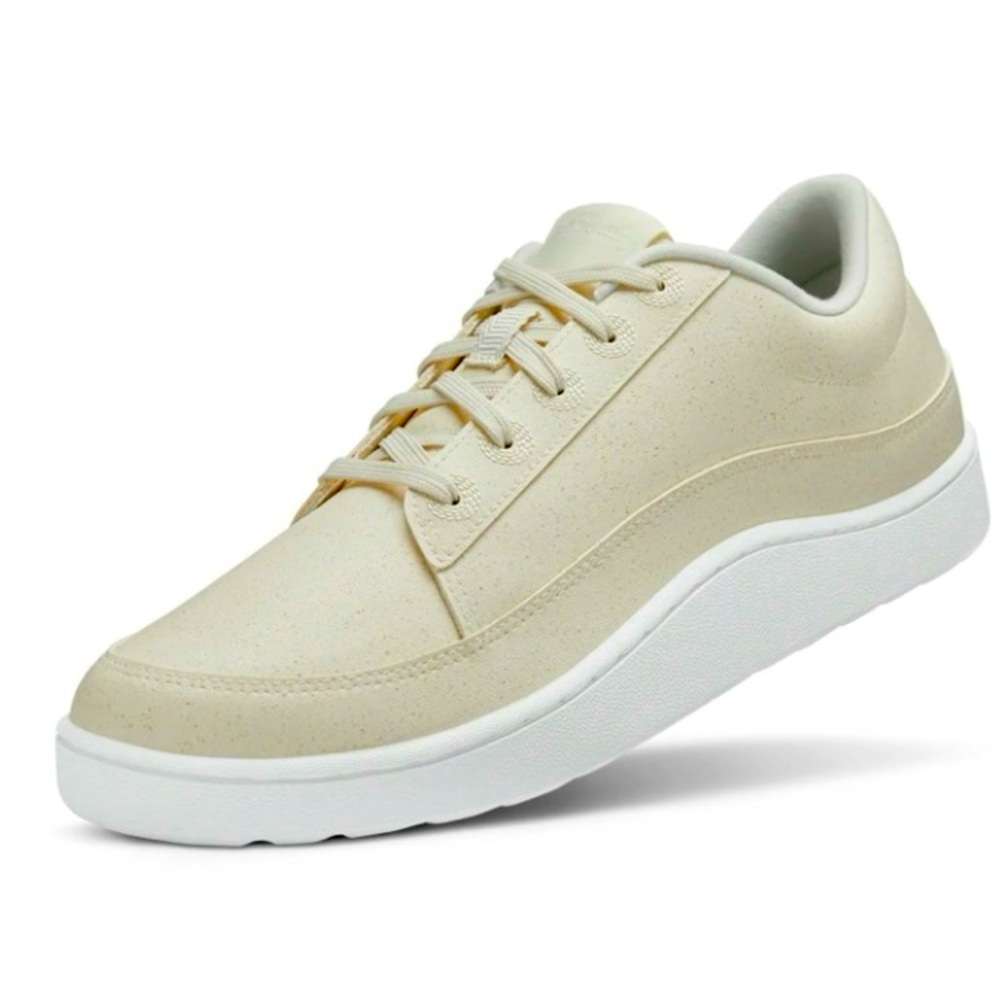 NWT Allbirds Men's Plant Pacer - Natural White - Size 11